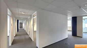 Expose BÜRO / PRAXIS / TRAININGS - SCHULUNGSRÄUME IN DER GEISELBERGSTRASSE