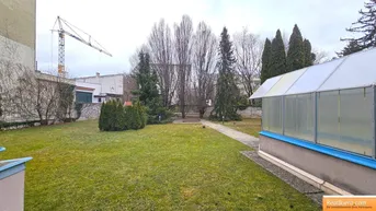 Expose BÜROFLÄCHE MIT 3 RÄUMEN UND VERGLASTER LOGGIA, AUF WUNSCH MIT GARAGENPLATZ
