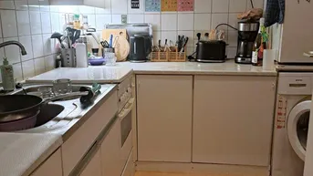 Expose UNBEFRISTETE 2 ZIMMERWOHNUNG BEIM AUGARTEN