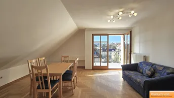 Expose DACHGESCHOSSWOHNUNG MIT BALKON BEIM ROTEN BERG