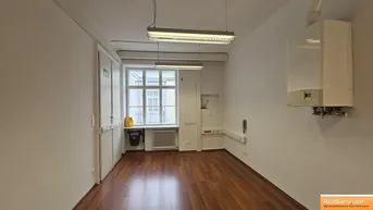 Expose BÜROFLÄCHE - SEHR SCHÖNER ALTBAU MIT LIFT IN DER HARDTGASSE