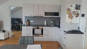 Expose Pillweinstraße, sonnige und ruhig gelegene Dachgeschosswohnung mit 76 m2 plus Terrasse im 4.OG mit Lift 