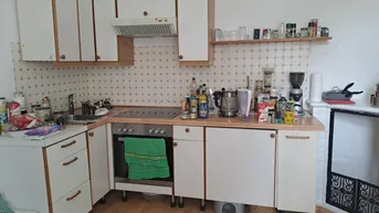 Expose Nette und sonnige 2-Zimmerwohnung im 1.OG ,im Zentrum von Urfahr und direkt gegenüber das Einkaufzentrum Lentia !