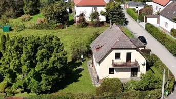 Expose Attraktives Baugrundstück mit sanierungsbedürfigem Althaus in begehrter Lage von Leonding! ca. 105 m² WNFL, 726 m² Grundfläche, Garage.