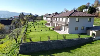 Expose Neubau-Erstbezug: Doppelhaushälften in Naturlage mit Südblick