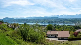 Expose Baugrundstück mit eindrucksvollem See- und Bergblick