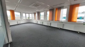 Expose Salzburg Nord - Büroetage im Businessgebäude mieten