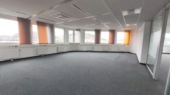Expose Salzburg Nord - Büroetage im Businessgebäude mieten