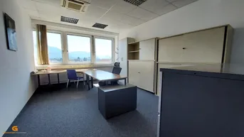 Expose Büro mit Panoramablick in Maxglan mieten