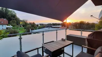 Expose Über den Dächern von Graz. Entzückende Wohnung mit großem Balkon - Parkplätzen - Ausblick