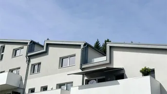 Expose Ruheoase! Einzigartige 2-3 Zimmer Dachterrassenwohnung in Wals-Siezenheim 