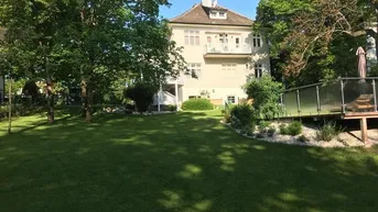 Expose Villa mit Altbaumbestand und beheizbarem Pool