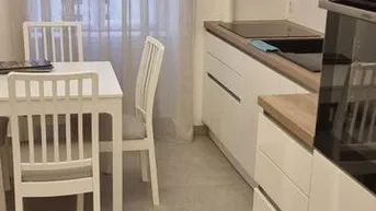 Expose 4-Zimmer-Küche-Wohnung in schönem Altbau