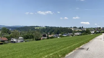 Expose Bau dein Traumhaus in Vöcklamarkt - 595m² Baugrund für 110.000€ in Oberösterreich!