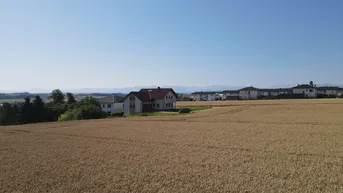 Expose Dreifamilienhaus!!!!! Erstbezug mit Südbalkon, Carport und flexiblem Raumkonzept!
