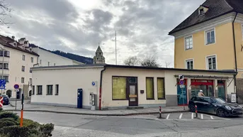 Expose Vielseitige Gewerbefläche in zentraler Lage in Hall