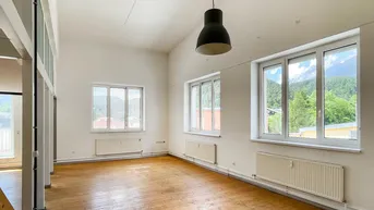 Expose 210 m² zum Gestalten - flexibel adaptierbar als Wohnung, Büro oder Praxis