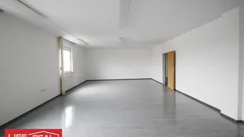 Expose Helles, geräumiges Büro in Traun