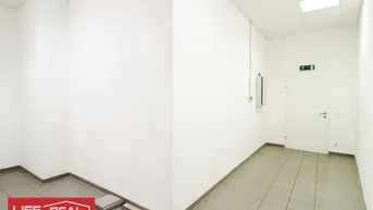 Expose vermietetes Geschäftslokal mit Lager und Schauraum