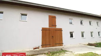 Expose Großzügiges Arbeiten und Wohnen unter einem Dach. 5-Zimmer-Landwohnung mit Gartennutzung, Nebenräumen und Halle.