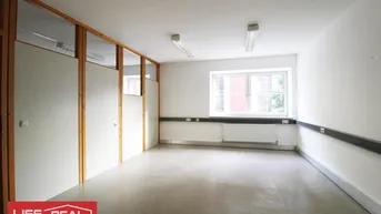 Expose Großzügiges Büro / Ordination in Toplage: Vielseitige Nutzung in historischem Ambiente im Zentrum von Ried