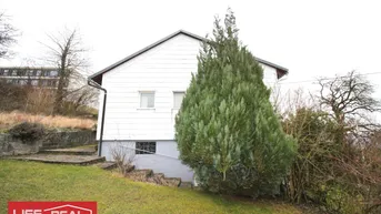 Expose Wohnen über den Dächern von Grieskirchen – Haus mit großem Grundstück, Garten und traumhaften Ausblick