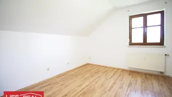 Expose *PREISREDUKTION* Helle und großzügige 3,5-Zimmer-Wohnung mit Blick ins Grüne