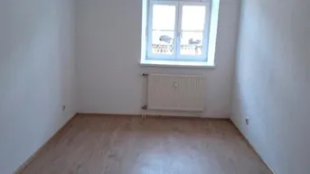 Expose Teilrenovierte 2-Zimmer-Wohnung im Halbstock eines Mehrparteienhauses in Thörl nahe Kapfenberg zu mieten !