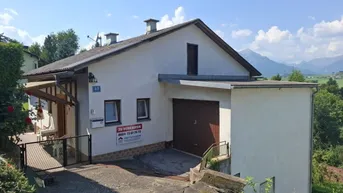 Expose Preisreduktion: Ruhig gelegenes Wohnhaus mit Grund in Hanglage in St. Peter-Freienstein nahe Leoben zu kaufen !