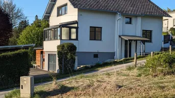 Expose Schönes renoviertes Familienwohnhaus mit großer Terrasse und schönem Garten mit kleinem Waldstück
