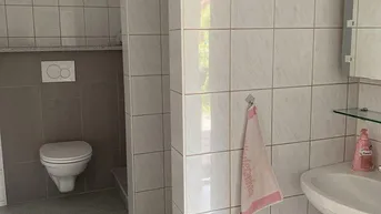 Expose Wunderschönes Einfamilienhaus in ruhiger Lage mit 2. Wohneinheit