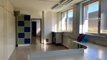 Expose Schönes, helles Büro mit barrierefreiem Zugang
