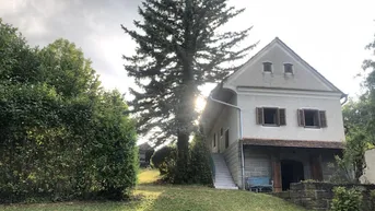 Expose Schönes, ruhig gelegenes Kellerstöckl mit 3589 m2 Grundstück