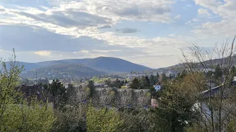 Expose Traumhaftes, sonniges Baugrundstück mit Westausrichtung, Weitblick &amp; grüner Ruhelage