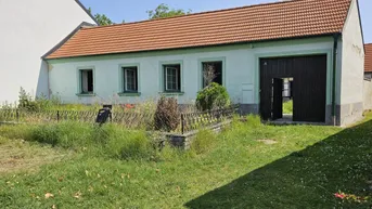 Expose Renovierungsbedürftiges Haus bzw. Baugrund in ausgezeichneter, ruhiger grüner Wohnlage – 20 Minuten nach Wien