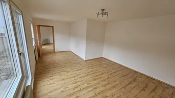 Expose Helle Wohnung mit 31m² Terrasse im fünften Liftstock, großem grünen Gemeinschaftsgarten &amp; Fitnessraum