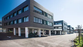Expose Moderne Bürofläche in Flughafennähe - 585 m²