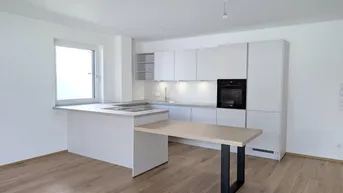 Expose Geräumige 4 Zimmer Erstbezugs-Wohnung mit Balkon im Ortszentrum von Hallwang!