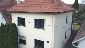 Expose Gepflegtes Wohnhaus in Ruhelage