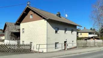 Expose Altes Haus mit Charakter sucht neue Hände - Platz für Ihre Ideen in Viecht!