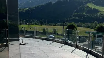 Expose NEU - ZU VERMIETEN - ca.144 m2BÜRO/GESCHÄFTSFLÄCHE - St. Johann/Pg. - TOPLAGE