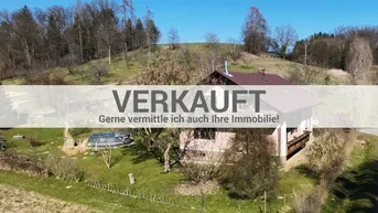Expose Großzügiges Ein- bis Zweifamilienhaus mit Nebengebäuden, Obstgarten und viel Potenzial in Lipsch