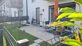 Expose Neuwertige Erdgeschosswohnung mit Eigengarten und Carport