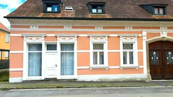 Expose Sehr gepflegte, generalsanierte 47m² Eigentumswohnung in der Altstadt