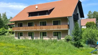 Expose Apartmenthaus mit 8 Eigentumswohnungen sowie eine Großwohnung und Gewerbetrakt in sehr ruhiger Grünlage