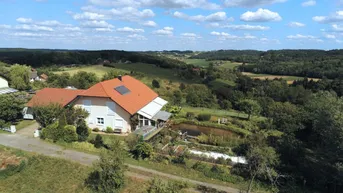 Expose Großzügiges Haus in absoluter Ruhelage mit Schwimmteich