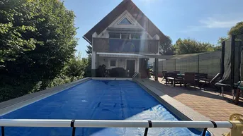 Expose Charmantes Haus mit Pool in ruhiger Sackgasse