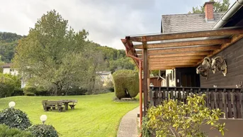 Expose Einfamilienhaus mit großem Grundstück, Doppelgarage und Carport – sonnige Ruhelage in Frohnleiten
