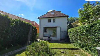 Expose Direkt am Exelberg **1170 Wien**! Einfamilienhaus mit ca.150m² WF, idyllischem Traumgarten, Garage, Keller und Weitblick in die Natur!