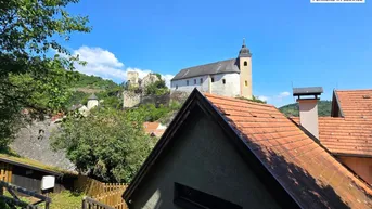 Expose **Märchenhaft** großes Grundstück mit grandiosen Ausblick auf die Burgruine Rehberg in 3500 Krems an der Donau